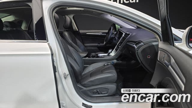 Ford 몬데오 4세대 Trend, 2015 10