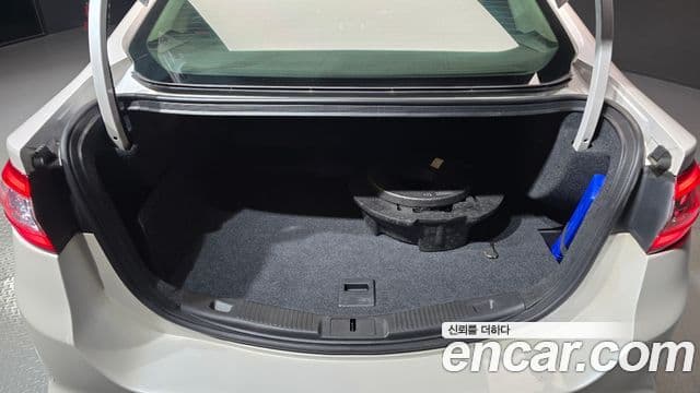 Ford 몬데오 4세대 Trend, 2015 20