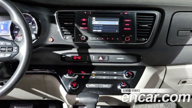 Kia All New Carnival 6인승 инвалидная коляска / для коляски Lift, 2017 14