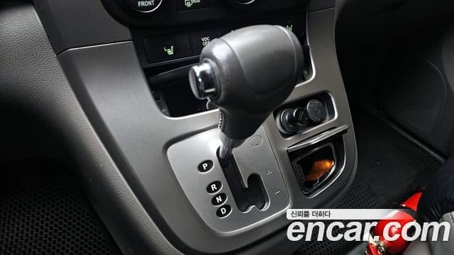 Kia Carnival R люксовая версия, 2012 9