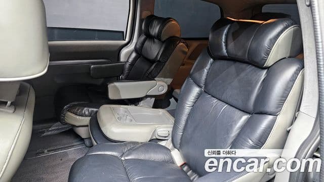 Kia Carnival R люксовая версия, 2012 12