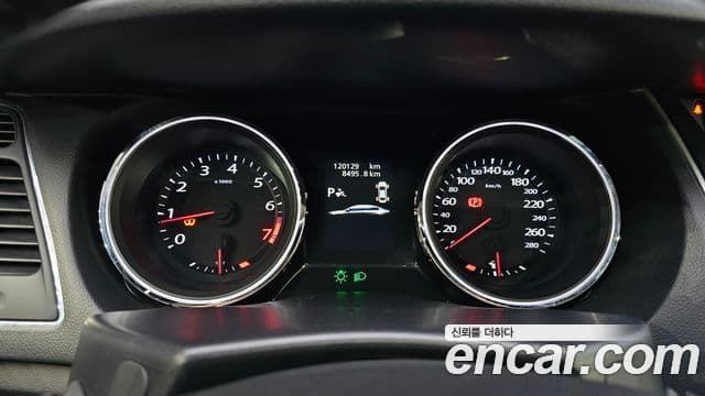 Renault Korea(Samsung) SM7 Nova LPLI 2.0 LPe для людей с инвалидностью, 2016 8