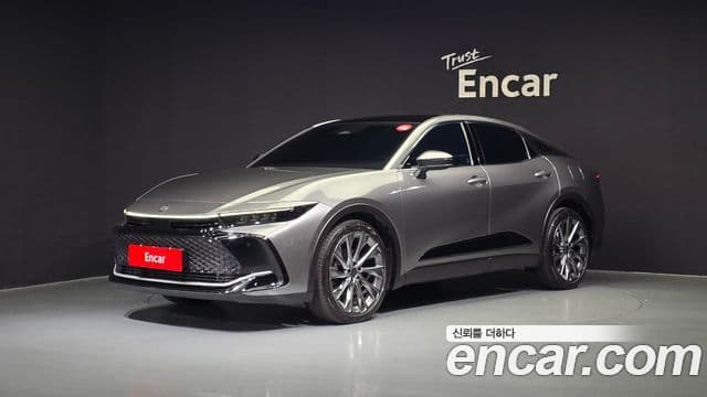 Toyota 크라운 кроссовер, 2023 1