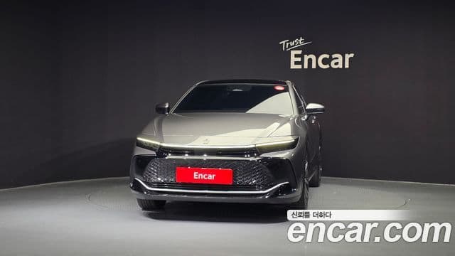 Toyota 크라운 кроссовер, 2023 3