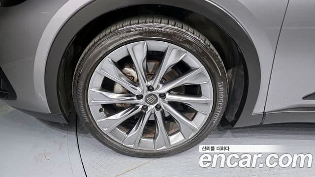 Toyota 크라운 кроссовер, 2023 все фото