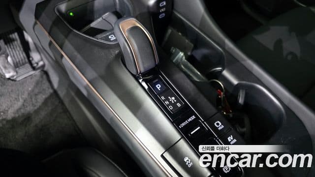 Toyota 크라운 кроссовер, 2023 9