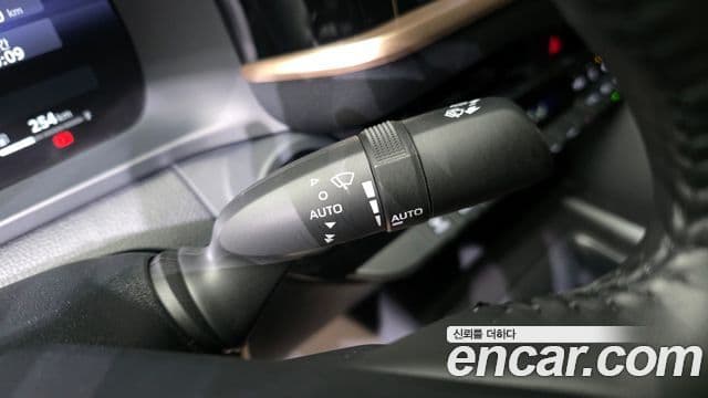 Toyota 크라운 кроссовер, 2023 16