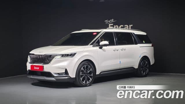 Kia Carnival 4세대 Signature, 2021 1