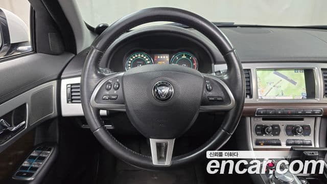 Jaguar New XF X250, 2015 13