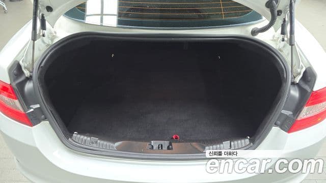 Jaguar New XF X250, 2015 20