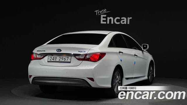 Hyundai Sonata гибрид Modern, 2014 2