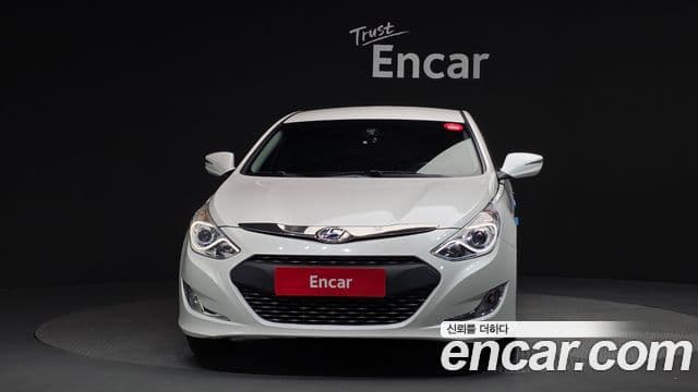 Hyundai Sonata гибрид Modern, 2014 3