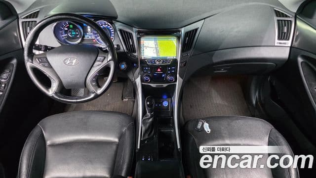 Hyundai Sonata гибрид Modern, 2014 7