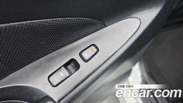 Hyundai Sonata гибрид Modern, 2014 18