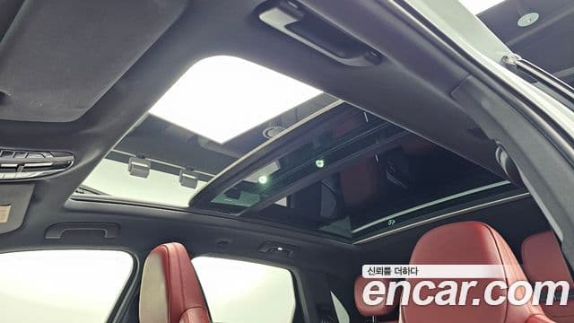 Porsche Cayenne (PO536), 2020 13