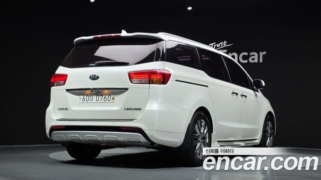 Kia All New Carnival VIP, 2016 2