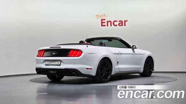 Ford Mustang кабриолет, 2021 2