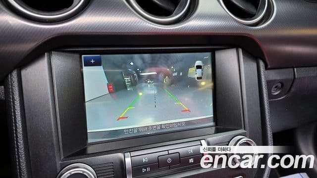 Ford Mustang кабриолет, 2021 15