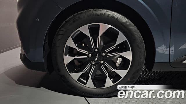 Kia Carnival 4세대 Signature, 2023 все фото