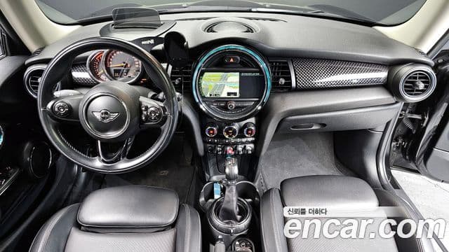 Mini Cooper SD 3세대, 2016 7