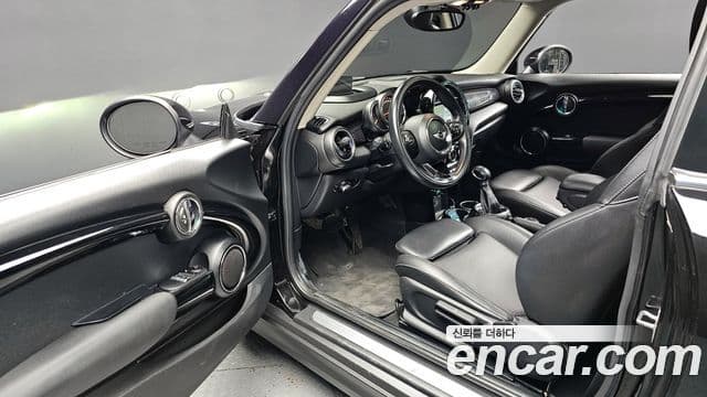 Mini Cooper SD 3세대, 2016 11