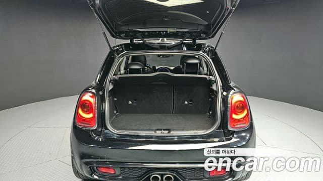 Mini Cooper SD 3세대, 2016 20