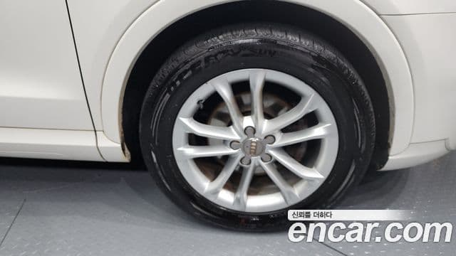 Audi Q3 8U, 2015 все фото