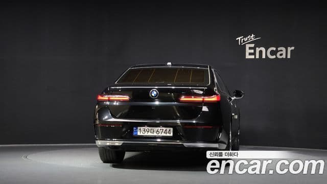 BMW 7시리즈 (G70) 740i sDrive Design Pure Excellence, 2023 4