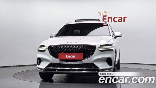 Genesis GV70, 2021 3