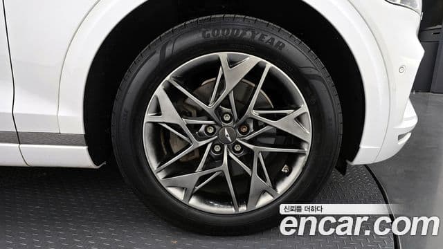 Genesis GV70, 2021 все фото