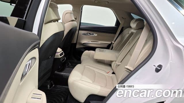 Genesis GV70, 2021 12