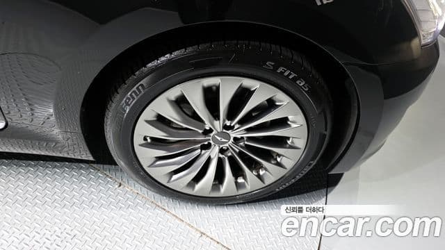 Hyundai Equus(новый кузов / новое поколение) Prestige, 2013 все фото