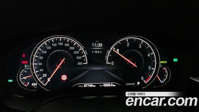 BMW 5시리즈 (G30) 520d Luxury Plus, 2018 8