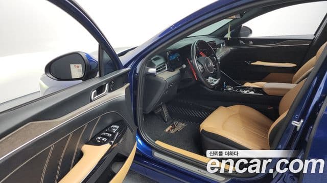 Kia K5 3세대 Signature, 2020 10