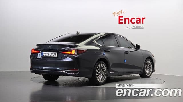 Lexus ES300h 7세대 Executive, 2024 2