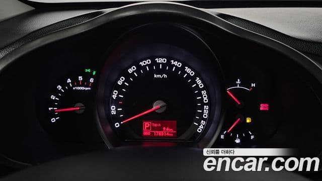 Kia Sportage R топовая версия, 2011 8