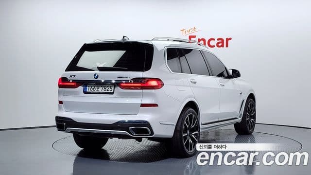 BMW X7 (G07) xDrive 40i M Sport 6인승, 2021 2
