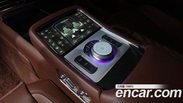 Genesis G90 (RS4) бензин 3.5 турбо e-S/C AWD LWB, 2023 18