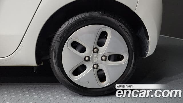 Kia The / новый New Ray Prestige, 2021 все фото