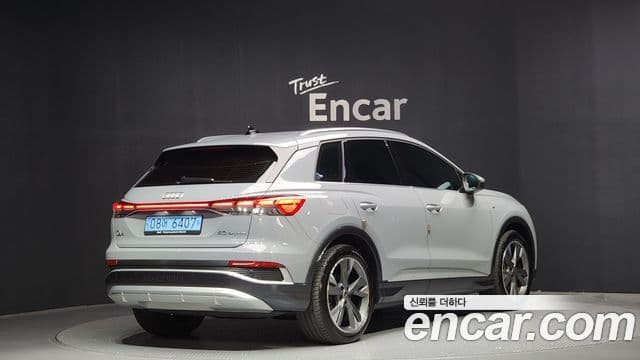 Audi Q4 e-Tron (F4) Premium, 2023 2