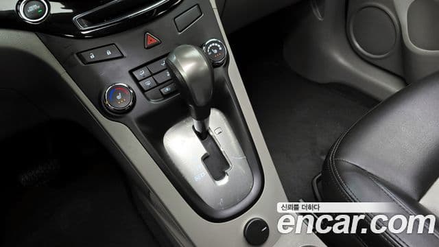 Chevrolet(GM대우) Orlando 2.0 дизель Platinum пакет, 2015 9