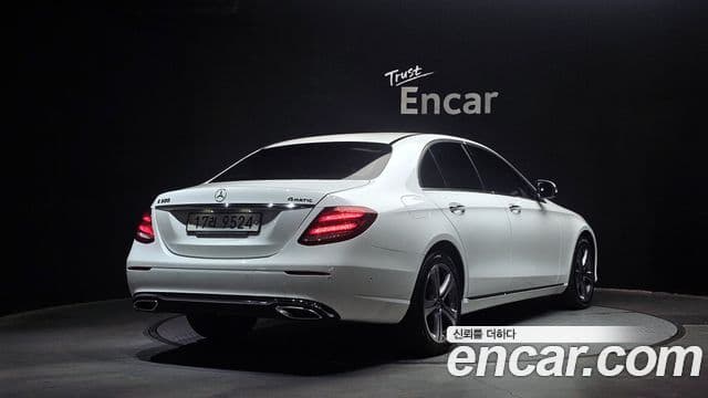 Mercedes-Benz E-класс W213 Avantgarde, 2018 2