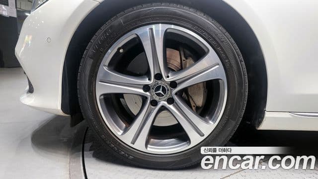 Mercedes-Benz E-класс W213 Avantgarde, 2018 все фото