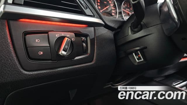 BMW 3시리즈 (F30), 2013 15