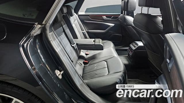 Audi A7 (4K) Premium, 2022 13