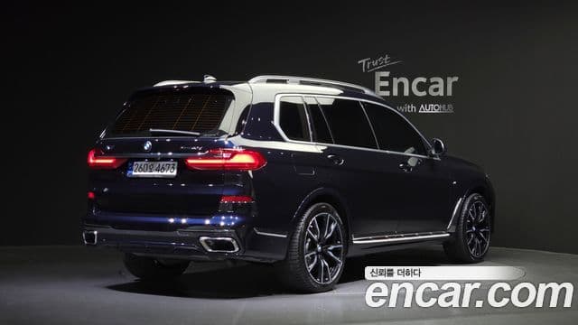 BMW X7 (G07) xDrive 40d M Sport 6인승, 2022 2