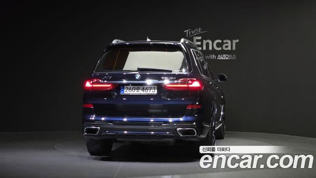 BMW X7 (G07) xDrive 40d M Sport 6인승, 2022 4