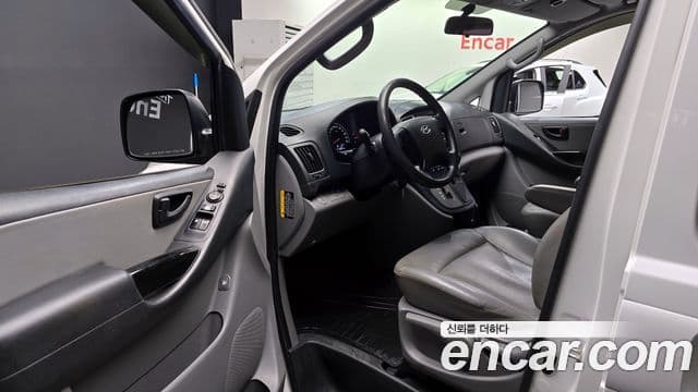 Hyundai Grand Starex Smart, 2016 10