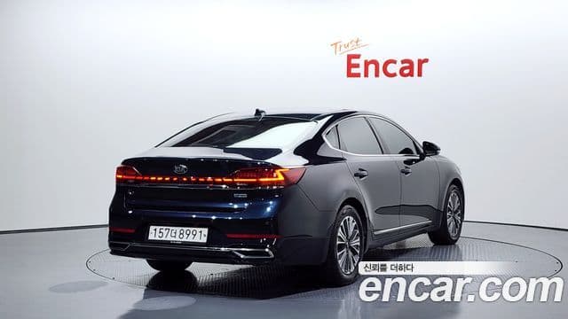 Kia K7 Premier гибрид Noblesse, 2020 2