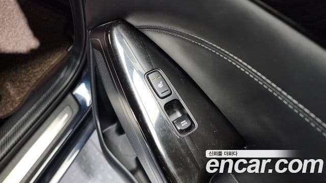 Kia K7 Premier гибрид Noblesse, 2020 19